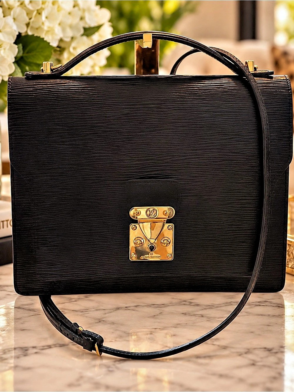 Louis Vuitton Epi One Handle Flap Bag PM Shoulder Bag Black ( strap is unmarked)